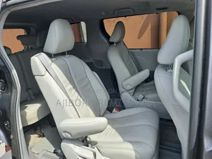 Toyota Sienna LE 7 Passenger 2011 Brown