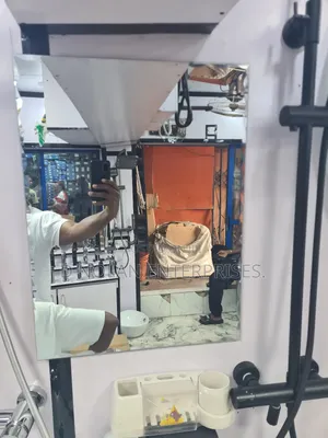 60x45 Plain Mirror Without Light