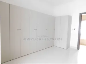 3bdrm Townhouse / Terrace in Banana Island Ikoyi for rent