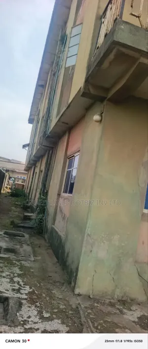 3bdrm Block of Flats in Ajegunle Lagos, Abule Egba for sale