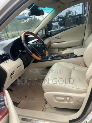 Lexus RX 350 2011 Gold