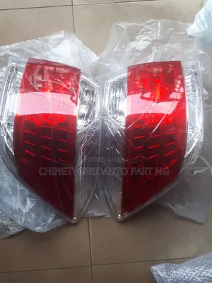 Brand New 2012 Toyota Highlander Back Light – Premium Replacement