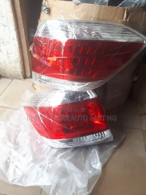 Brand New 2012 Toyota Highlander Back Light – Premium Replacement