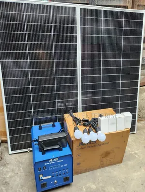 Powerful 1.8kva Solar Generator With Solar Panels and Adapter
