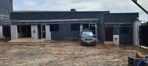 Functioning Pure Water Factory