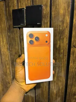New Apple iPhone 17 Pro 256 GB Orange