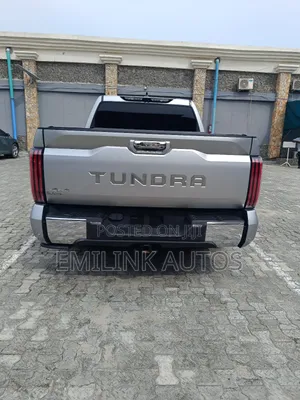 Toyota Tundra 1794 2022 Silver