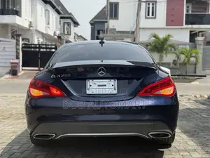 Mercedes-Benz CLA-Class 2017 Blue