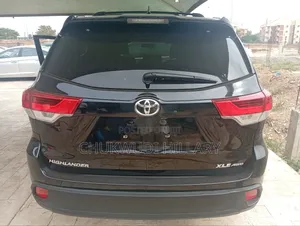 Toyota Highlander 2017 Black