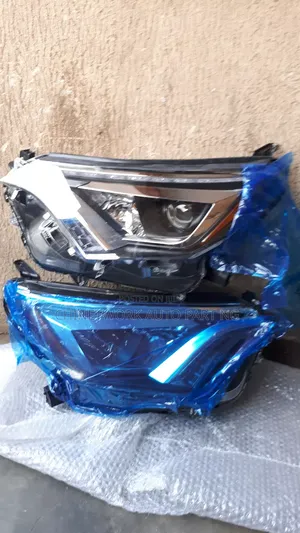 Toyota Rav4 2018 Headlamp – Oem Style, Clear Durable