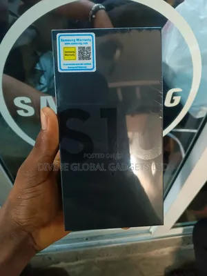 New Samsung Galaxy S10 5G 256 GB Black