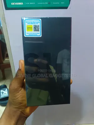 New Samsung Galaxy S10 5G 256 GB Silver