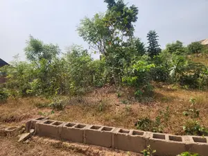 470sqm of Land