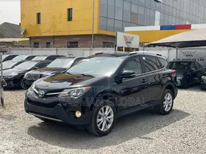 Toyota RAV4 Limited 4dr SUV (2.5L 4cyl 6A) 2014 Black