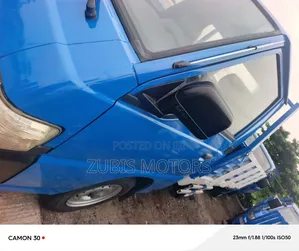 Mitsubishi Delica 2014 Blue