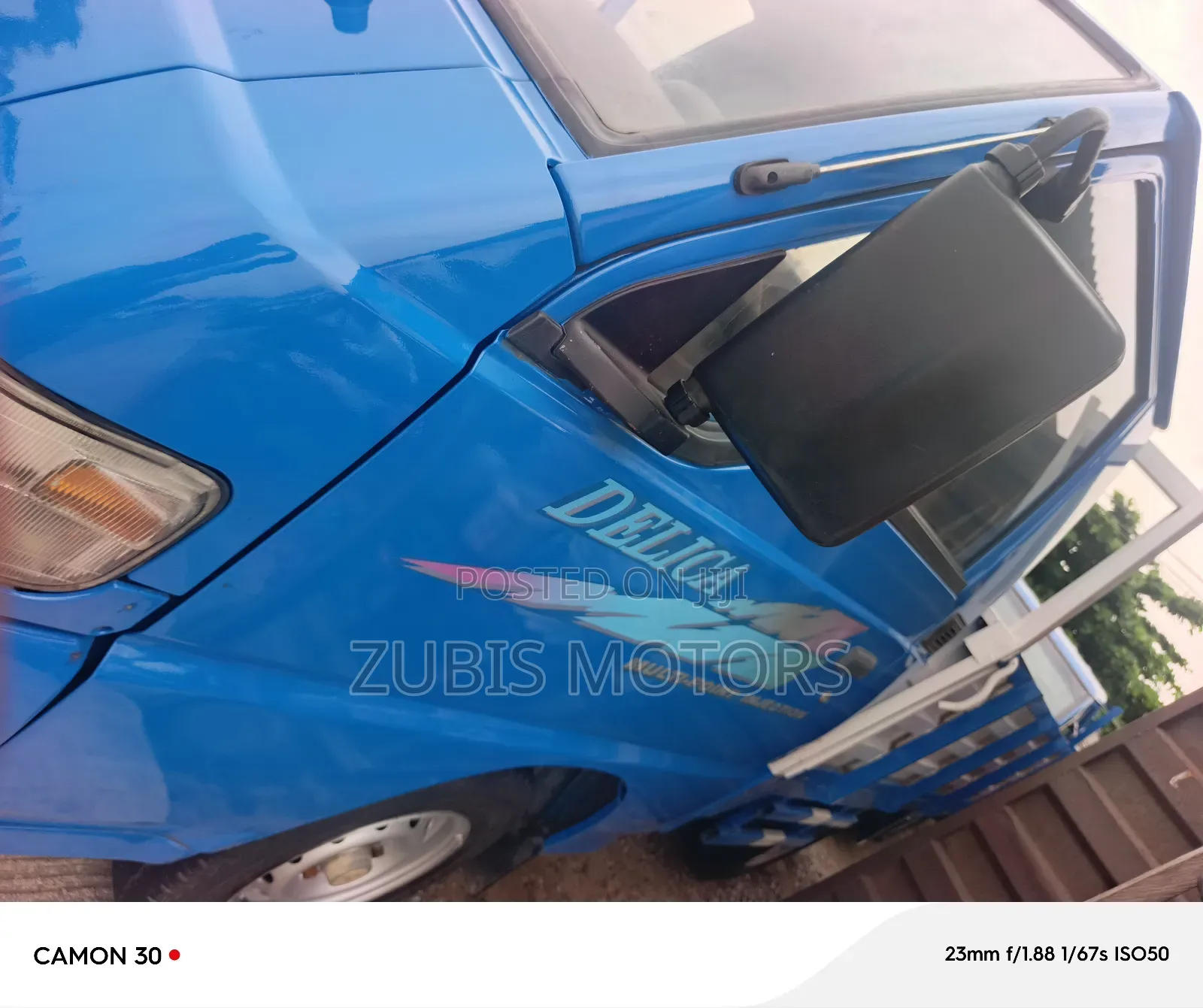 Mitsubishi Delica 2012 Blue