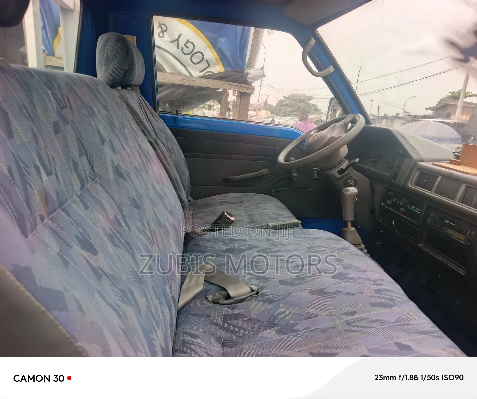 Mitsubishi Delica 2012 Blue