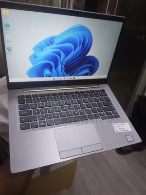 Laptop Dell Latitude 7300 16GB Intel Core I5 SSD 512GB