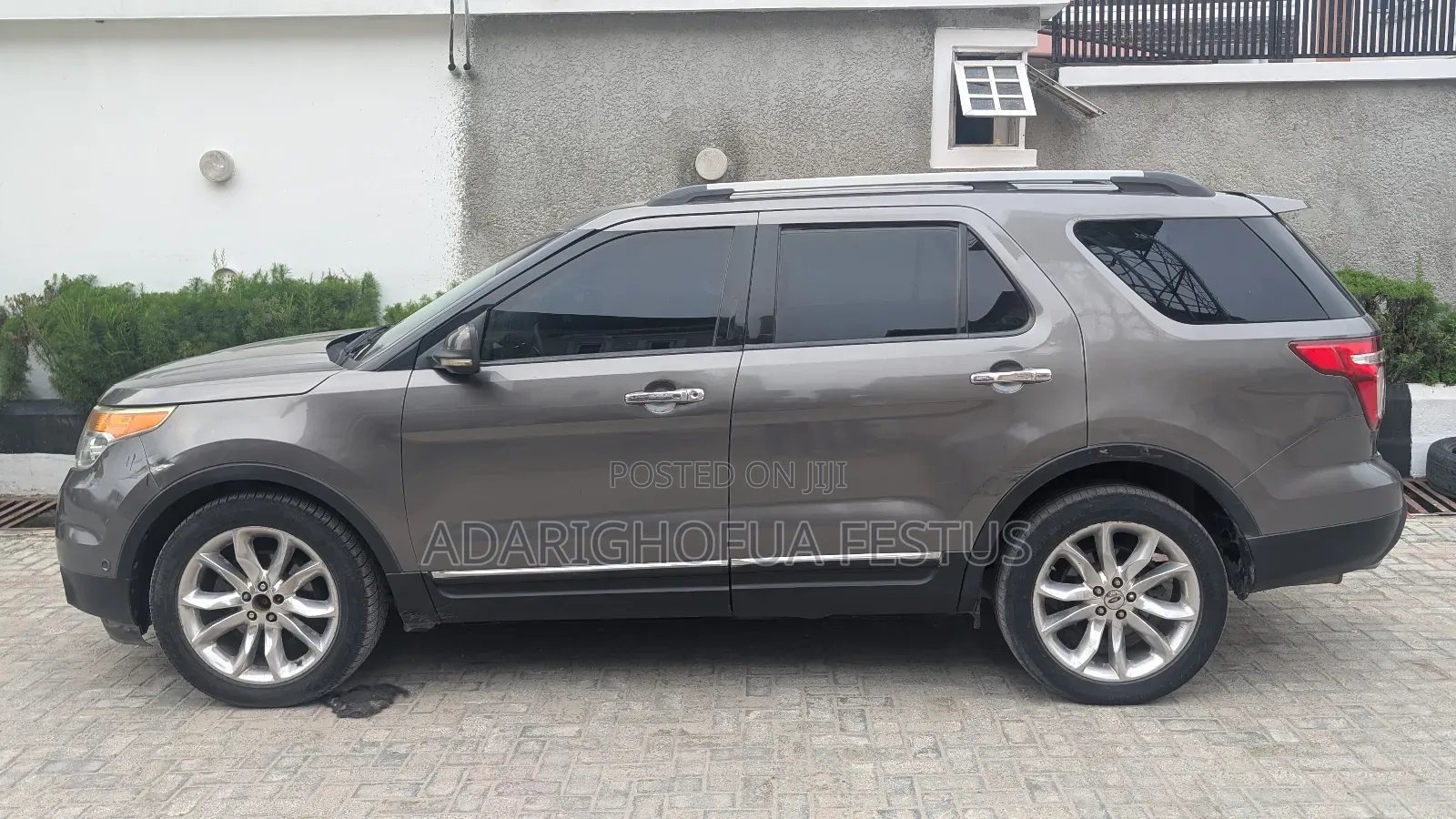 Ford Explorer 2013 Gray