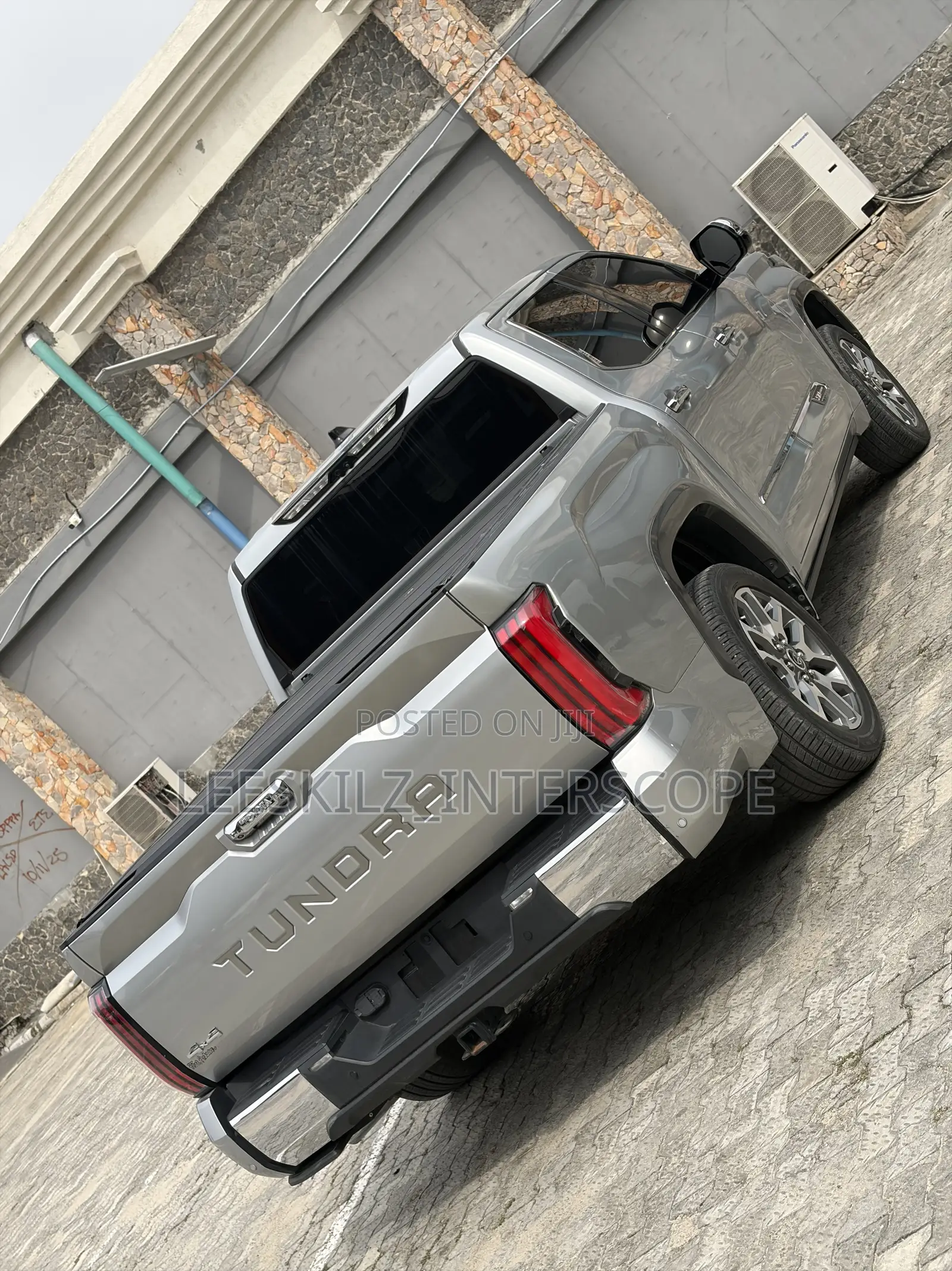 Toyota Tacoma 2022 Silver