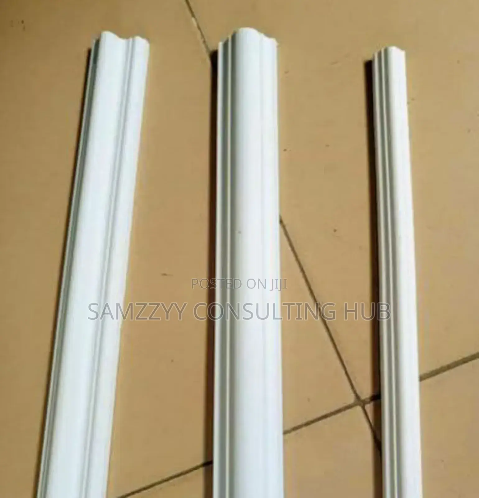 Imported Cornice Wall Divider