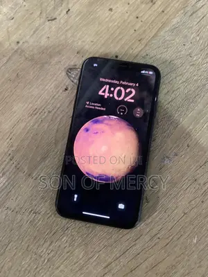 Apple iPhone XR 64 GB Black