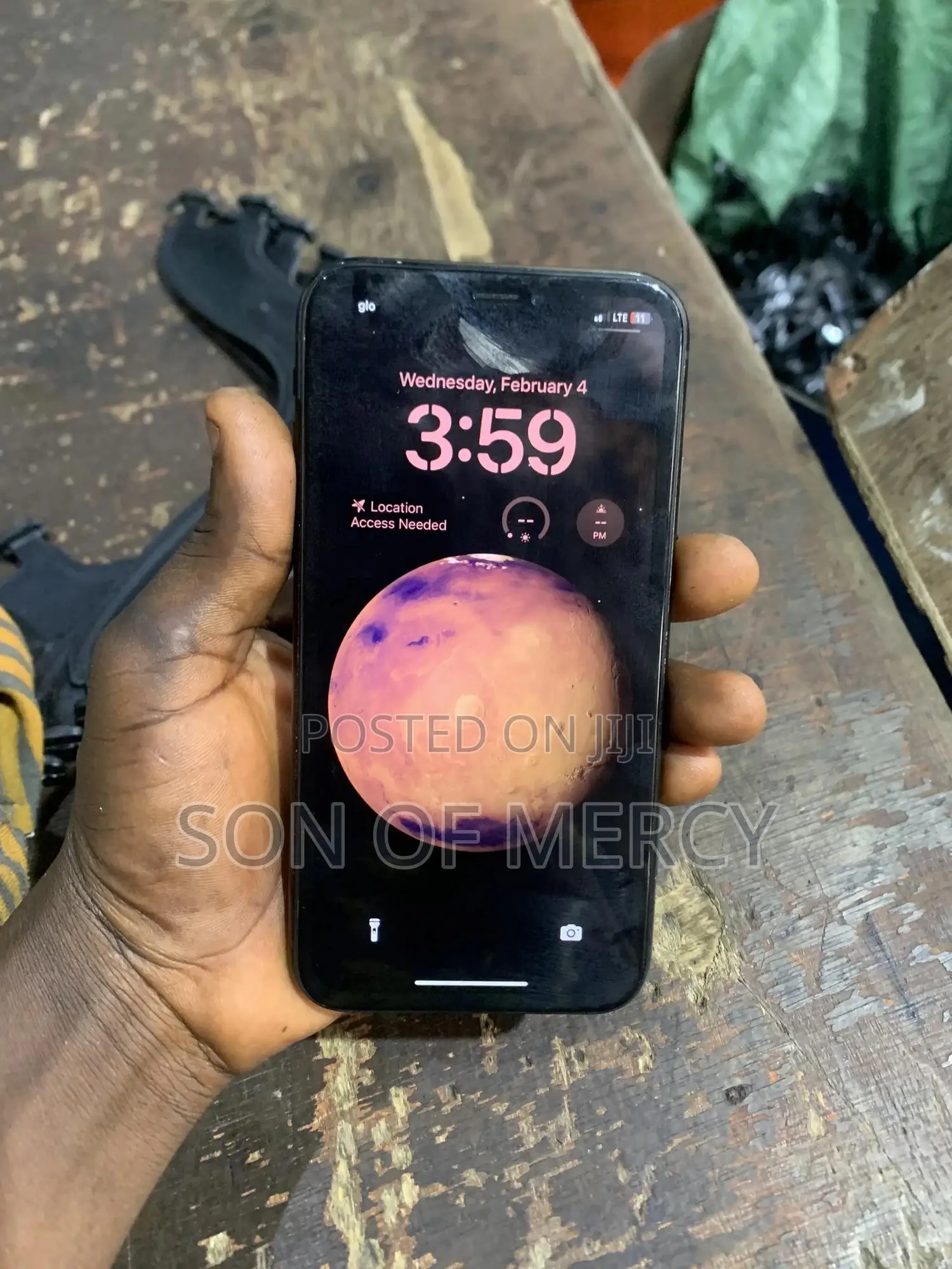 Apple iPhone XR 64 GB Black