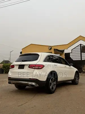Mercedes-Benz GLC-Class 2017 White