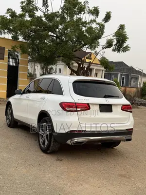 Mercedes-Benz GLC-Class 2017 White