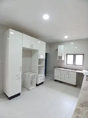 2bdrm Block of Flats in Durumi for rent