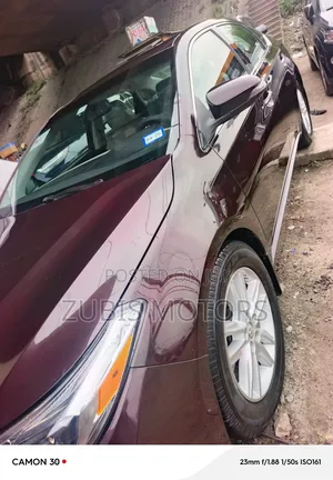 Toyota Avalon XLE 4dr Sedan (3.5L 6cyl 6A) 2014