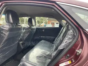 Toyota Avalon XLE FWDSedan (3.6L 6cyl 6A) 2016 Black