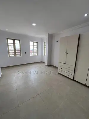 3bdrm Shared Apartment in Southern View Estate, Chevron for rent