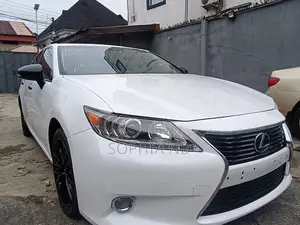 Lexus ES 2014 White