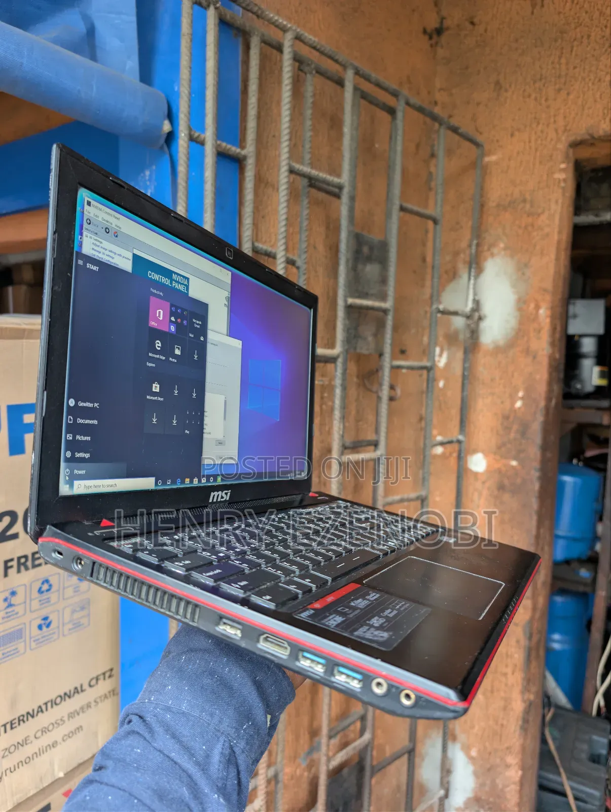 Laptop MSI GE60 2PE Apache Pro 8GB Intel Core I7 HDD+SSD 1T