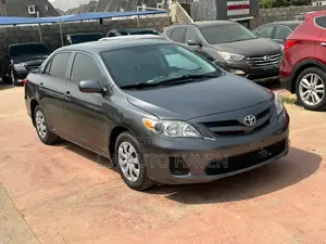 Toyota Corolla LE 4dr Sedan (1.8L 4cyl 4A) 2012 Gray