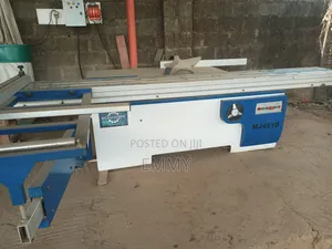 Panel Saw Machine