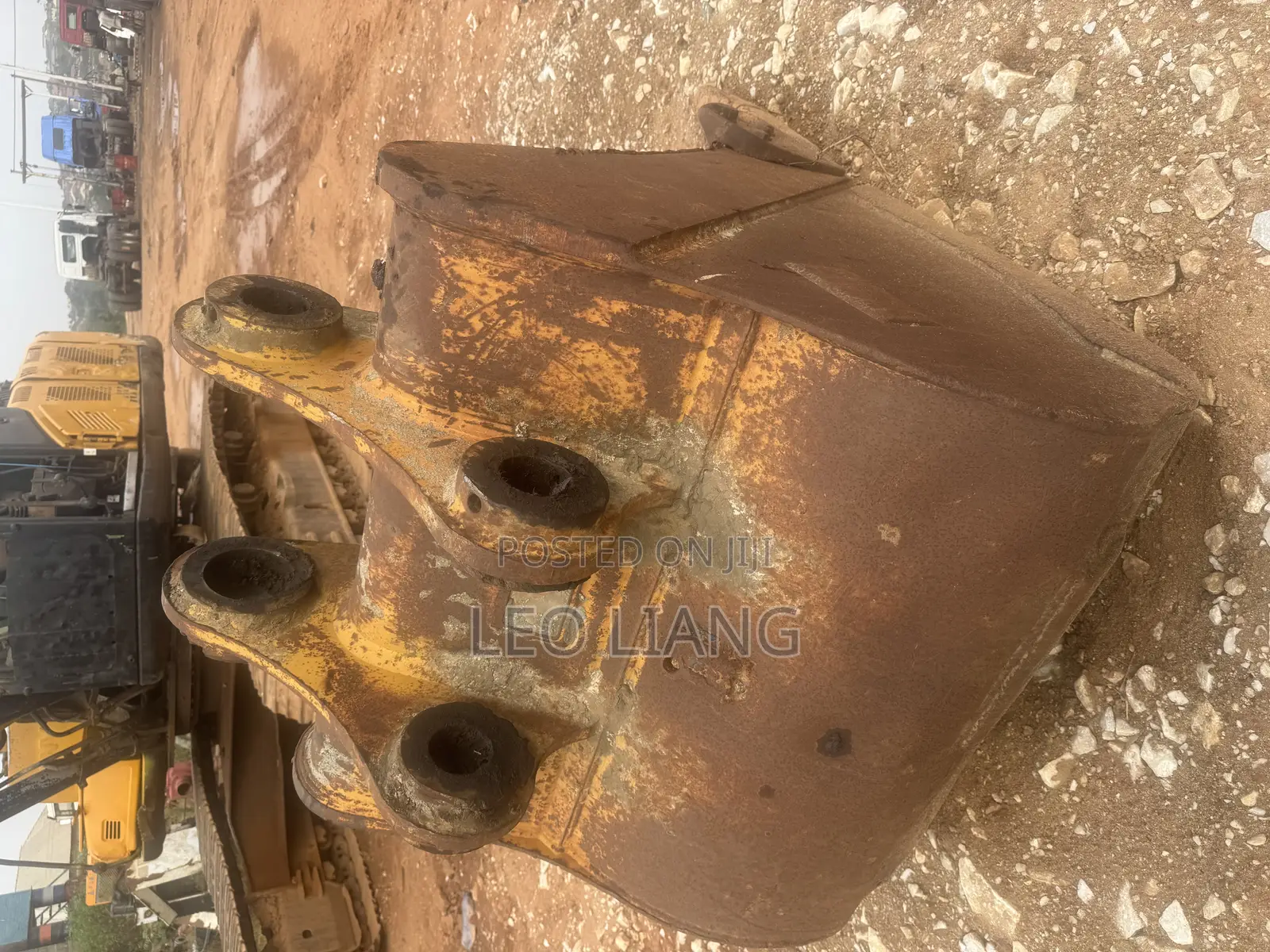 Cat 320d Bucket