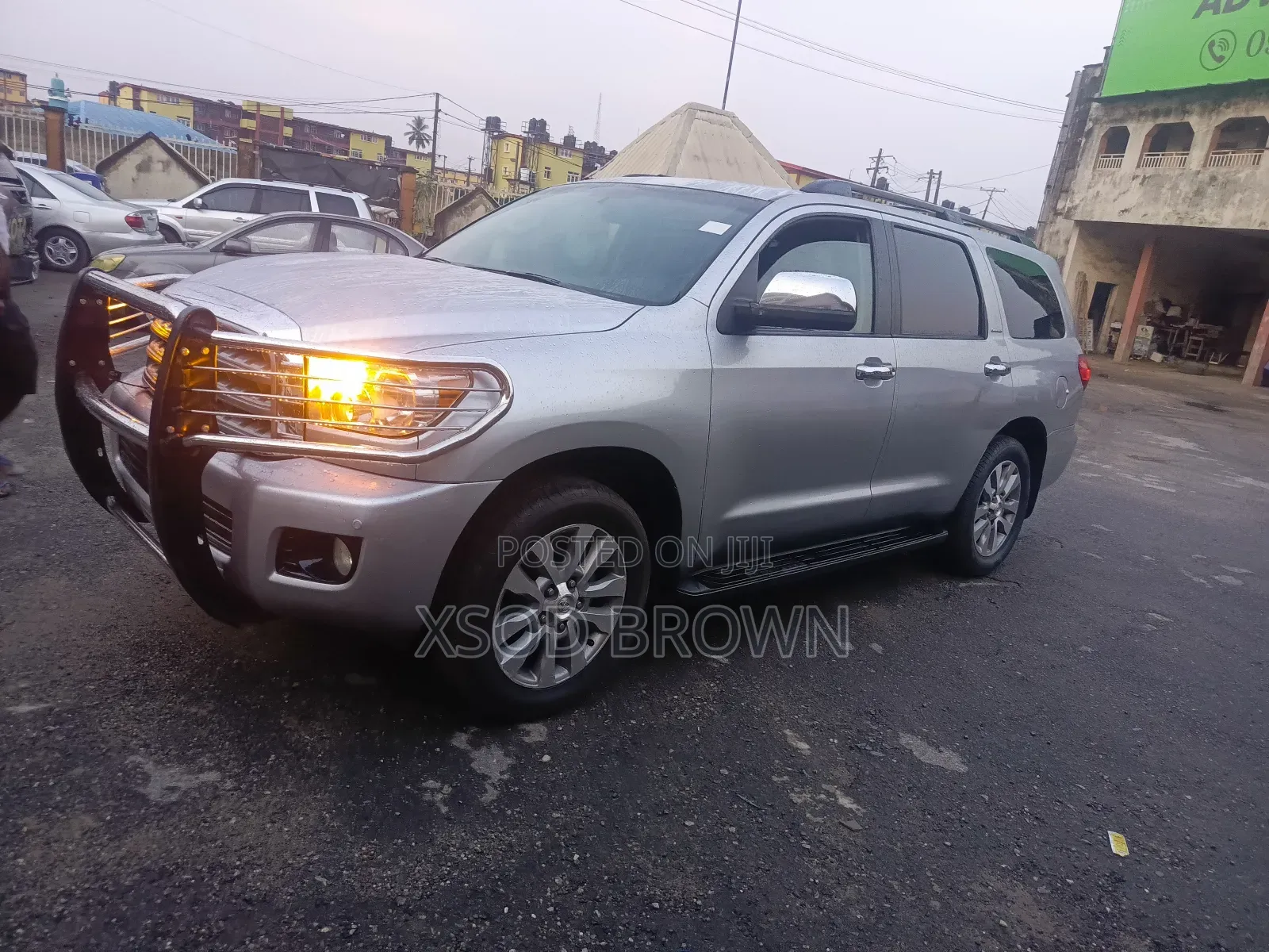 Toyota Sequoia 2011 Silver