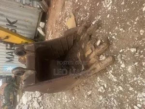 Cat 320d Bucket