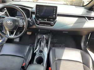 Toyota Corolla XSE 2020 Blue