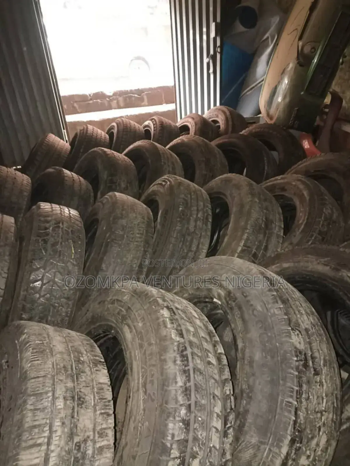 Motor Tyres and Rim