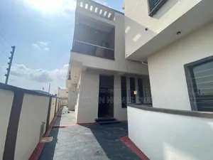 4bdrm Duplex in Ajah Lekki Lagos for sale