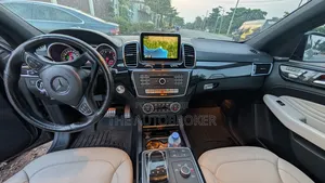Mercedes-Benz GLE-Class 2016 Gray