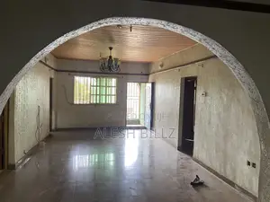 4bdrm Block of Flats in Iyana Ekoro Meiran, Abule Egba for rent