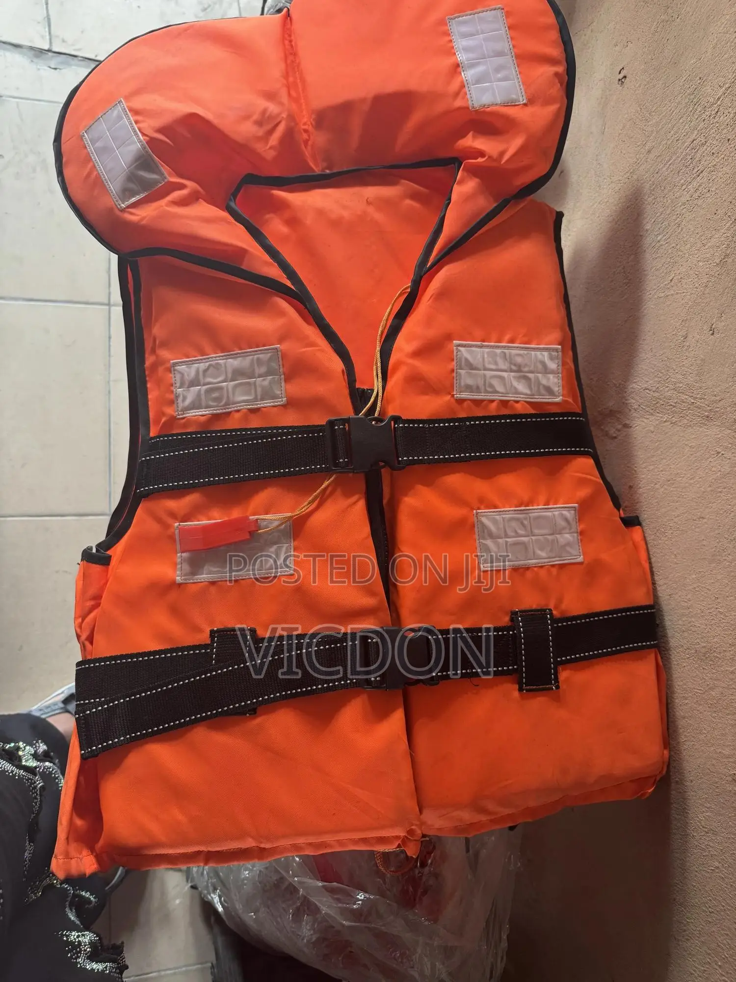 Life Jacket With Colar Orange Color.