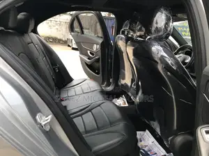 Mercedes-Benz C400 2016 Gray