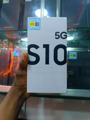New Samsung Galaxy S10 5G 256 GB Black