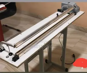 Pedal Sealing and Cutting Machine 600mm