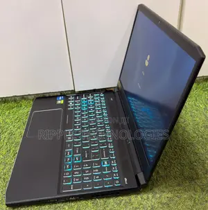 Laptop Acer Predator Helios 16 16GB Intel Core i7 SSD 512GB